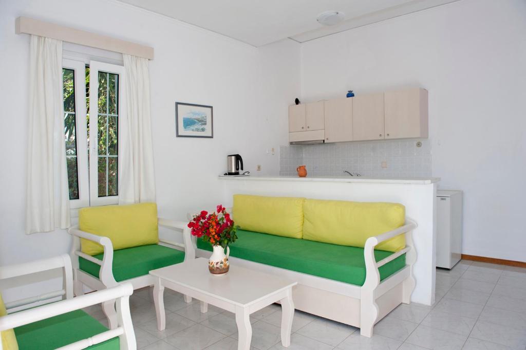 Samos Apartments Kampos Marathokampou Habitación foto