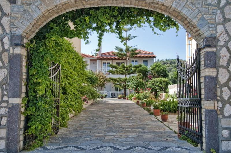 Samos Apartments Kampos Marathokampou Exterior foto